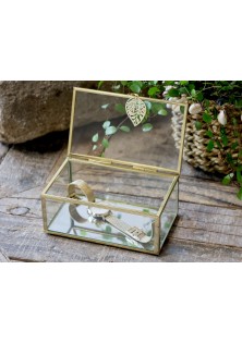 Box in glass w. leaf décor